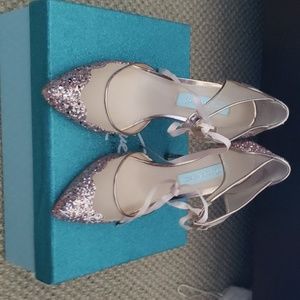Betsy Johnson blue shoe